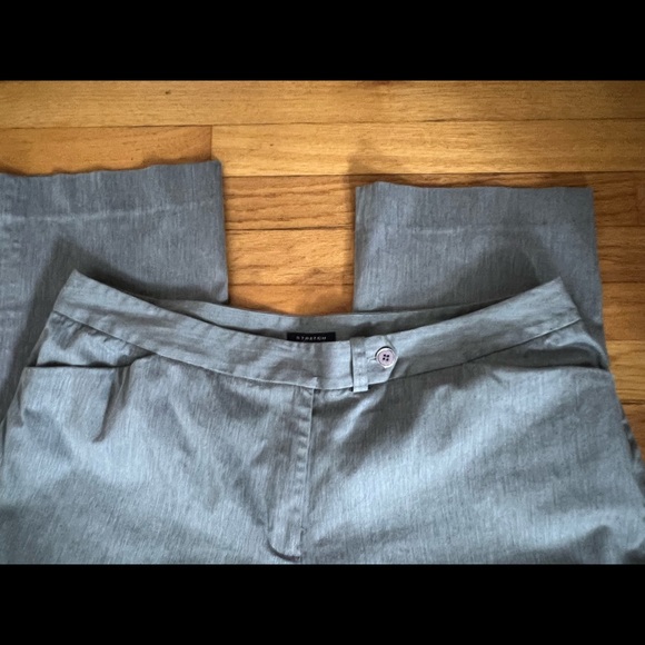 Jones New York women’s plus size grey pants. Size 18W - Picture 4 of 10